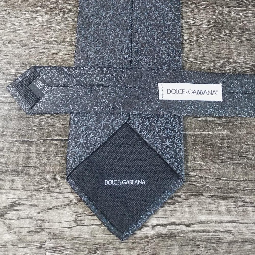 Dolce & Gabbana Italian silk necktie